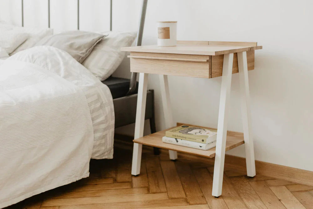 Troost Nightstand – Functionality and Design in One